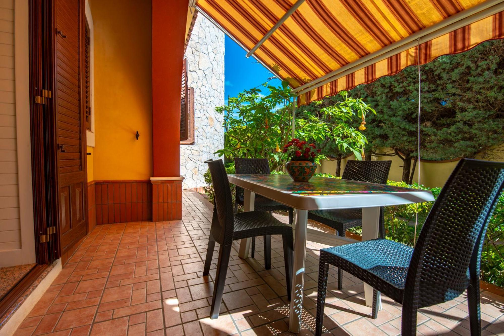 Villa Del Papiro Charme Apartments Avola Luaran gambar