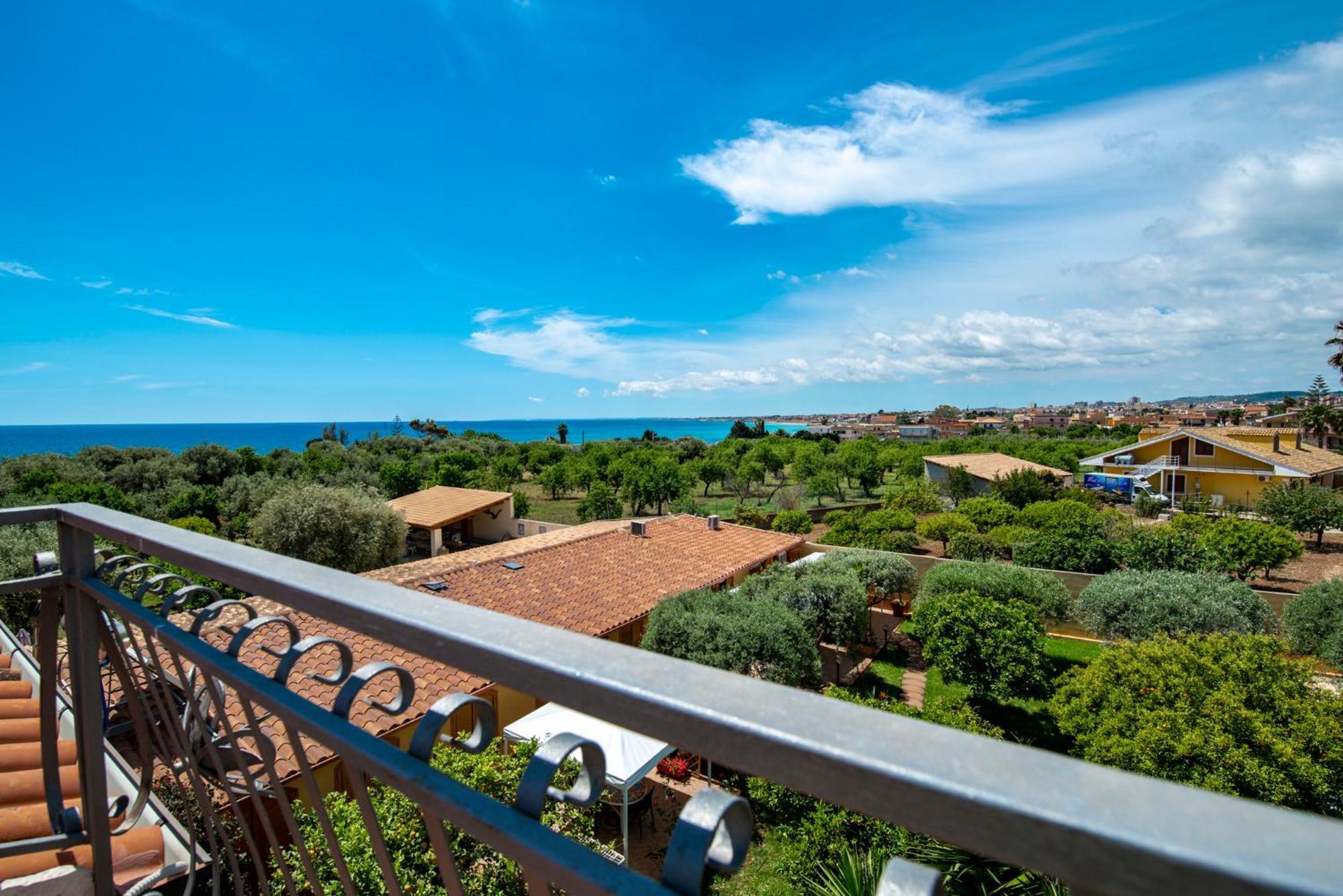 Villa Del Papiro Charme Apartments Avola Luaran gambar