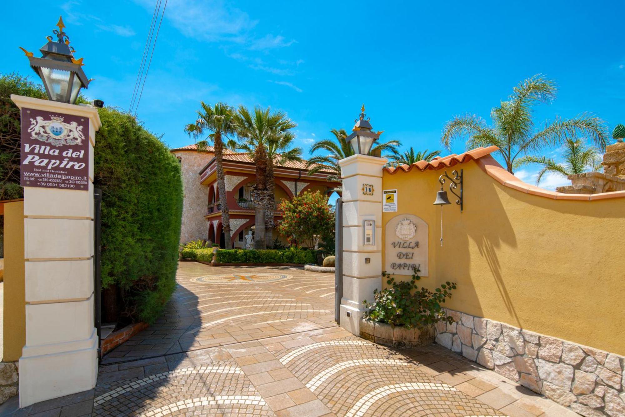 Villa Del Papiro Charme Apartments Avola Luaran gambar