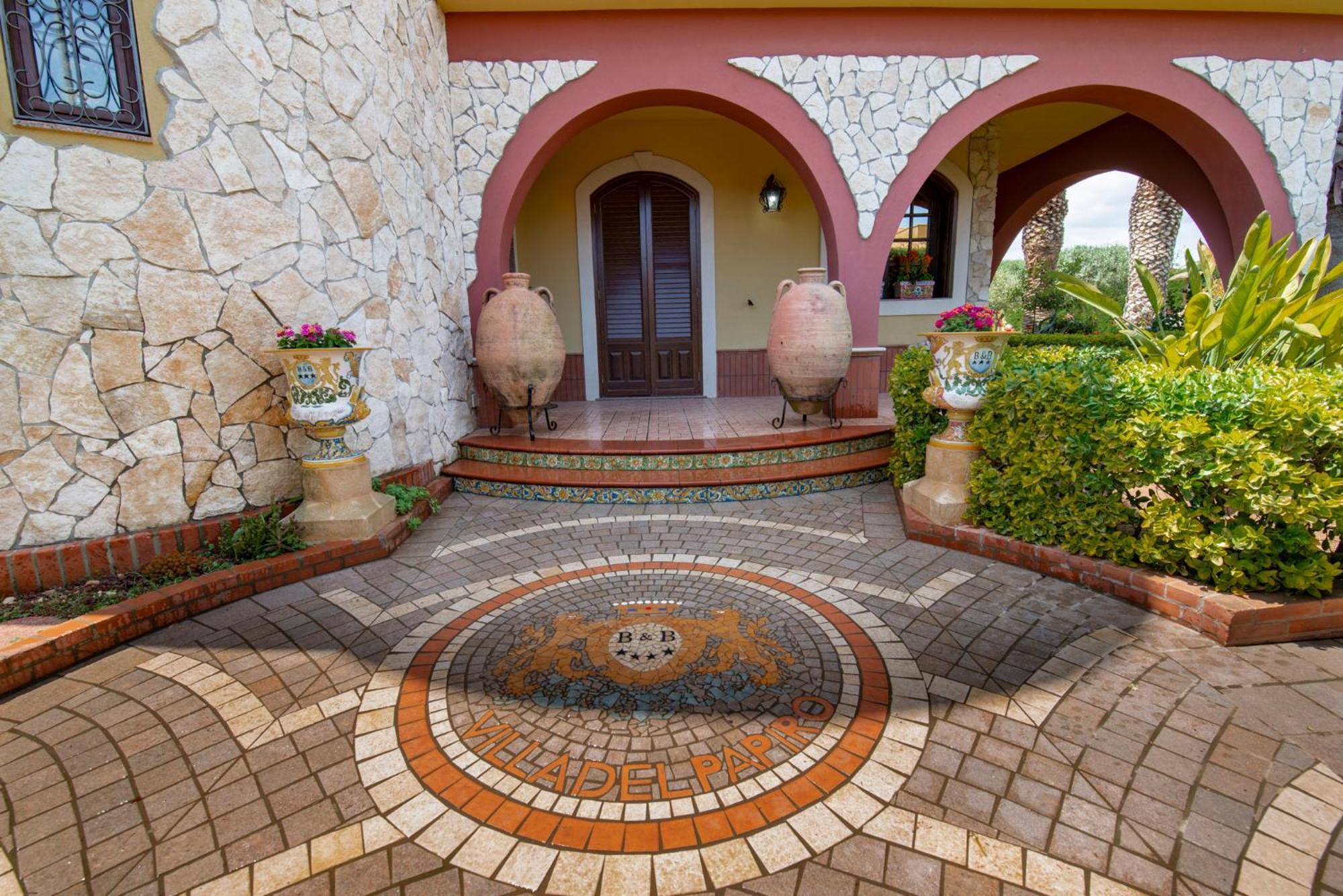 Villa Del Papiro Charme Apartments Avola Luaran gambar